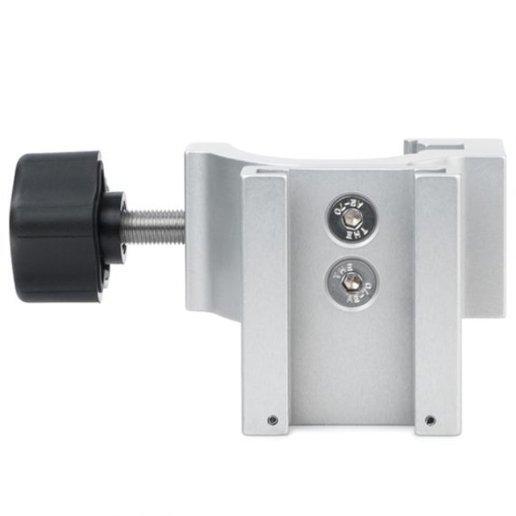 R100P26-maxblend-pole-mount-lightbox